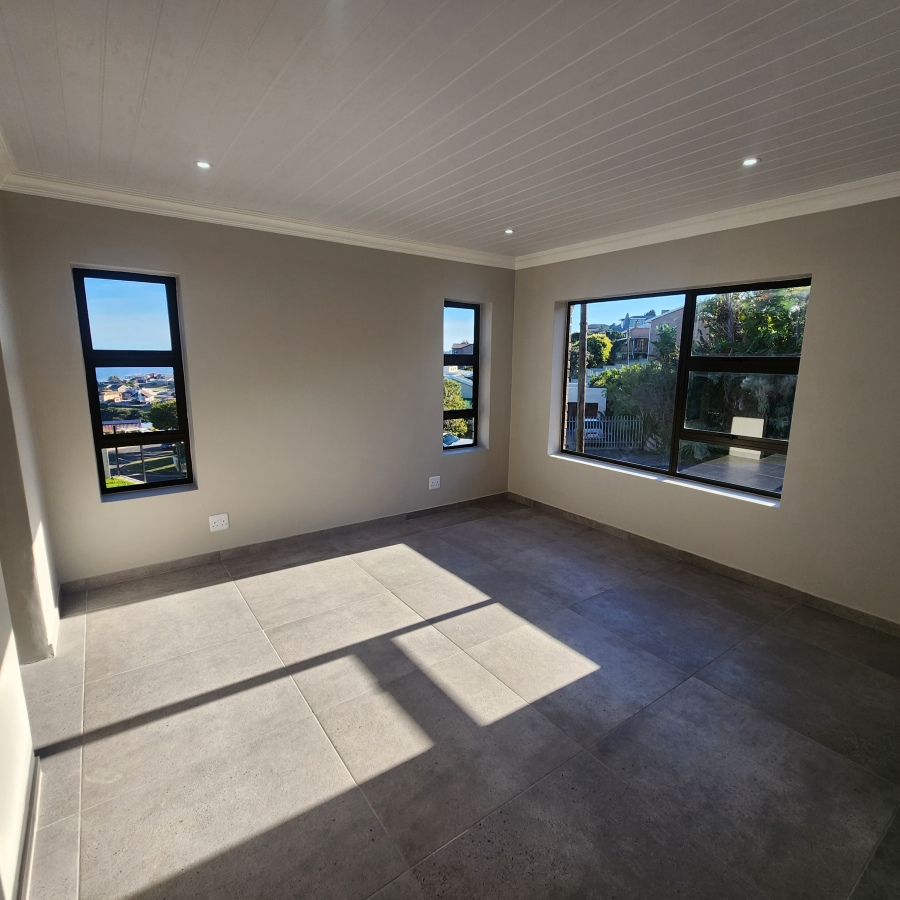 3 Bedroom Property for Sale in Dana Bay Western Cape